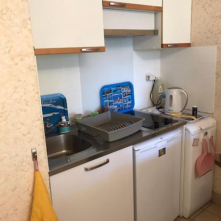 Appartement Port Frejus Avec Loggia Et Acces Plages A Pieds מראה חיצוני תמונה